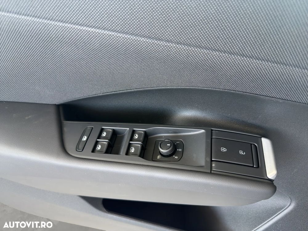 Volkswagen T-Roc 1.5 eTSI 115 CP DSG MHEV Life - 10
