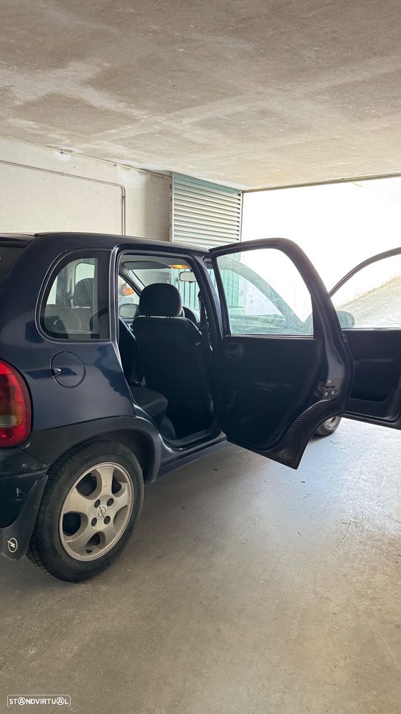Opel Corsa 1.2 16V - 5