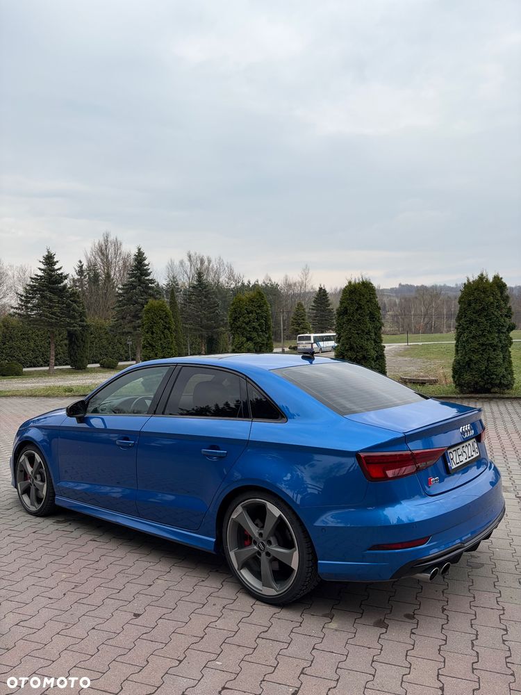 Audi S3 S tronic - 14