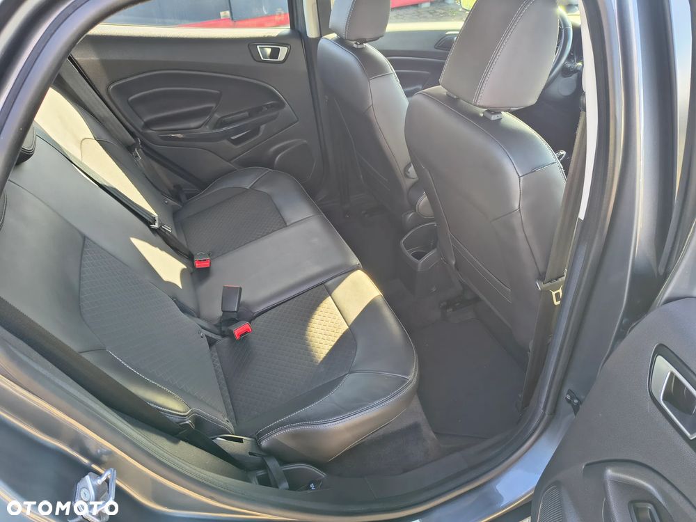 Ford EcoSport - 8