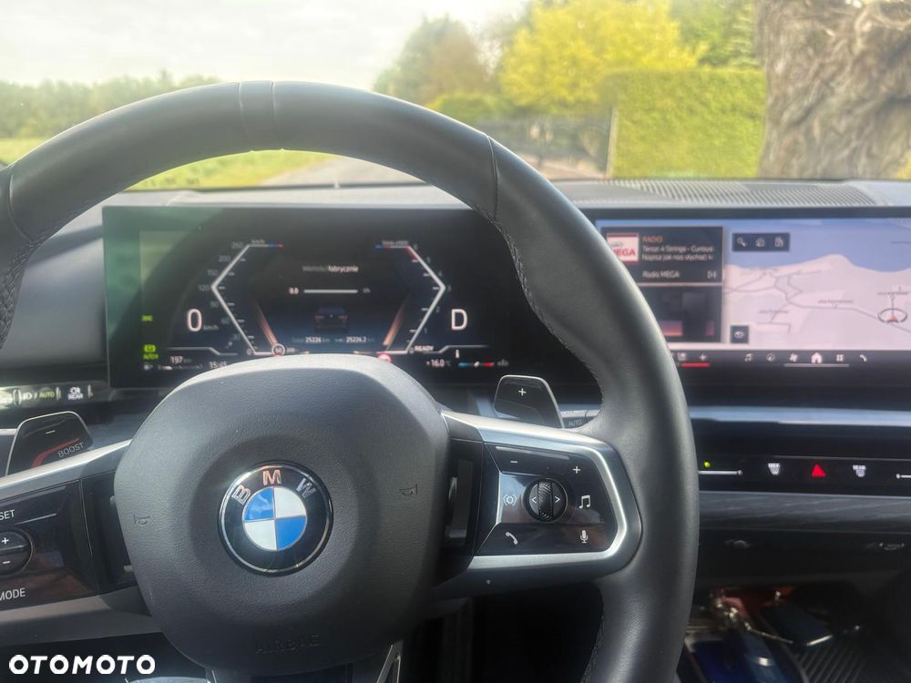 BMW Seria 5 520d xDrive mHEV M Sport - 9