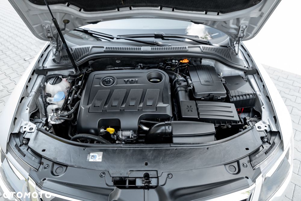 Skoda Superb 2.0 TDI Green tec 4x4 DSG Elegance - 30