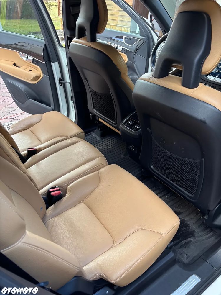 Volvo XC 90 T6 AWD Geartronic Momentum - 9