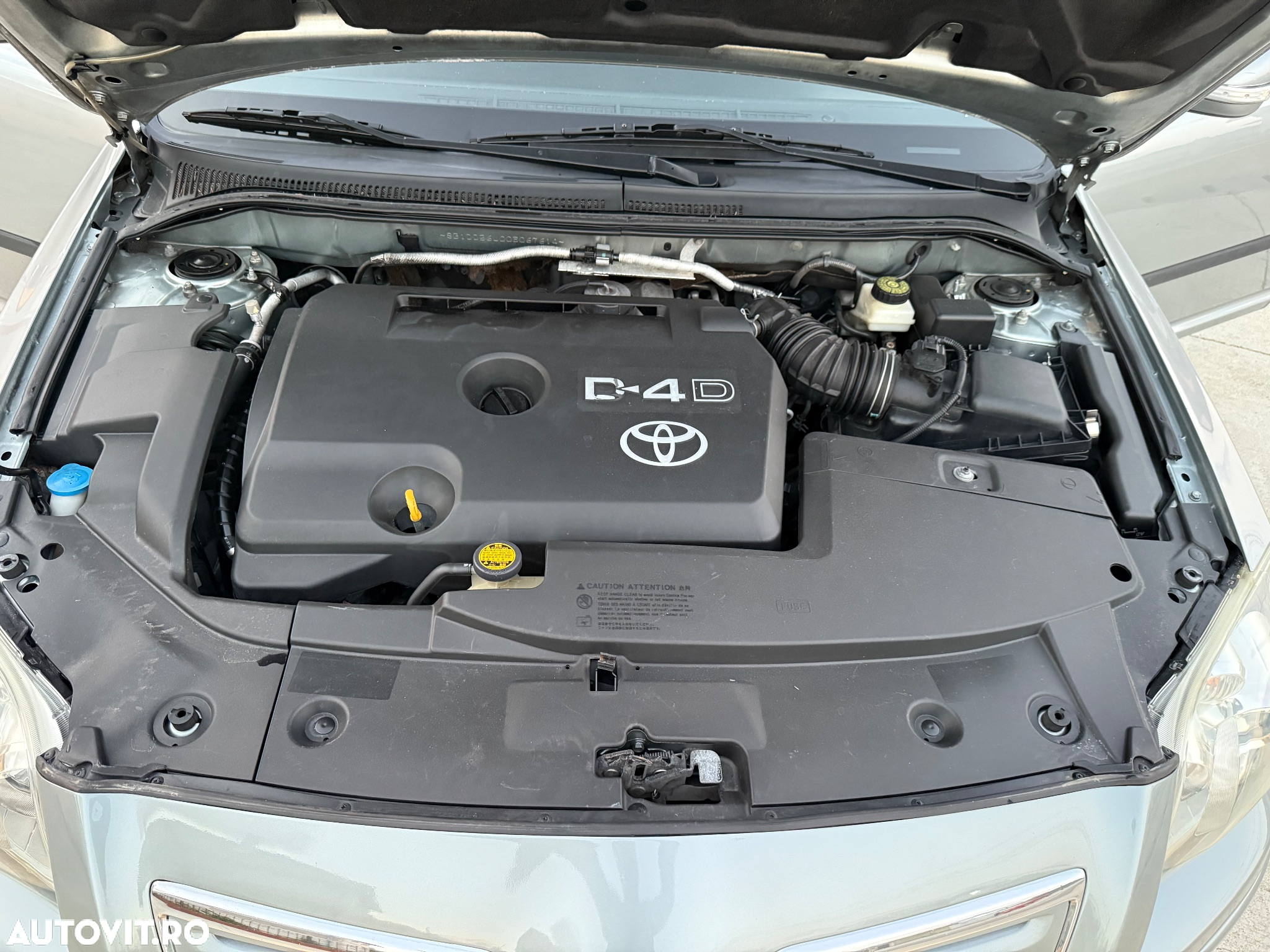 Toyota Avensis 2.0 D-4D Navi chrome - 9