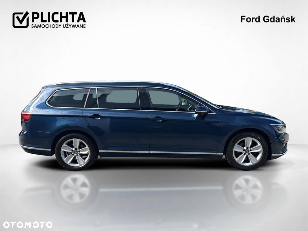 Volkswagen Passat Variant - 7