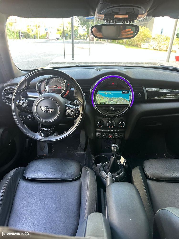 MINI 5 Portas Cooper D - 9