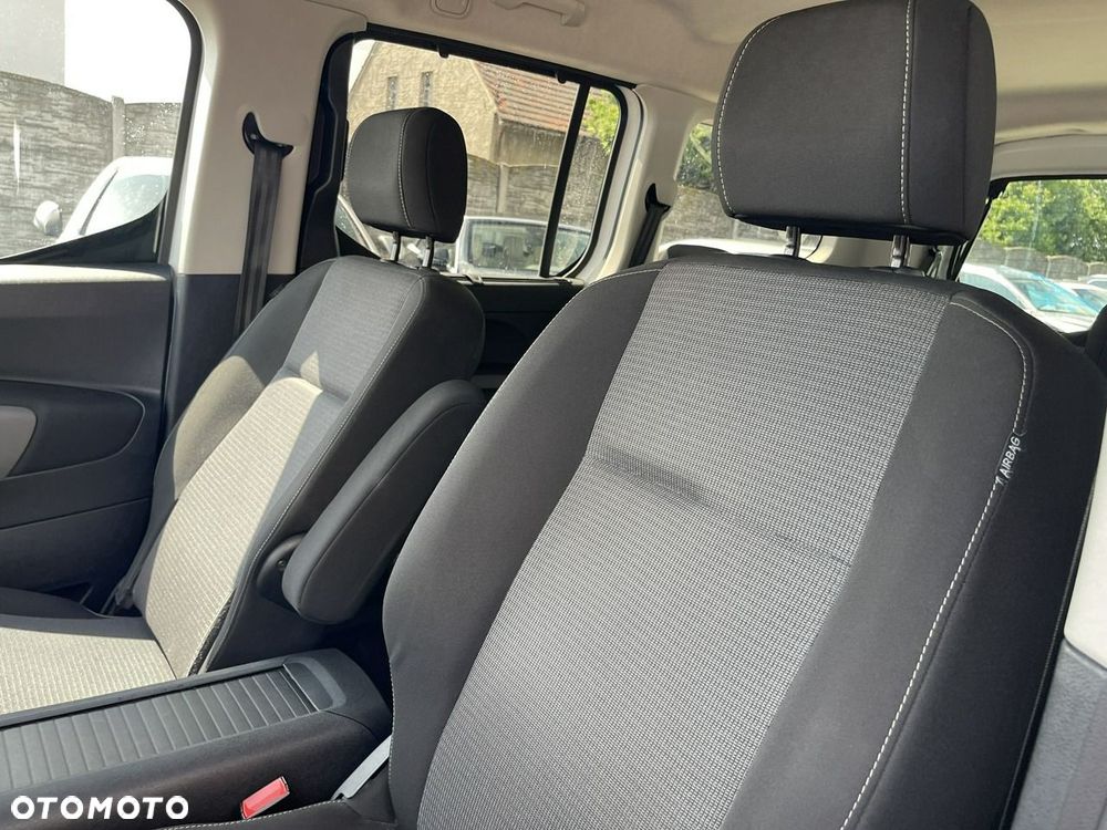 Toyota Proace City Verso 1.2 Turbo L2 Shuttle - 12