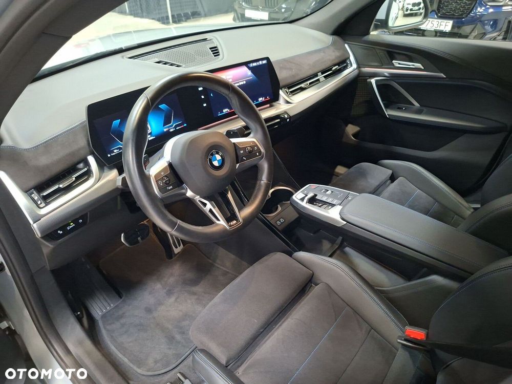 BMW X2 - 11