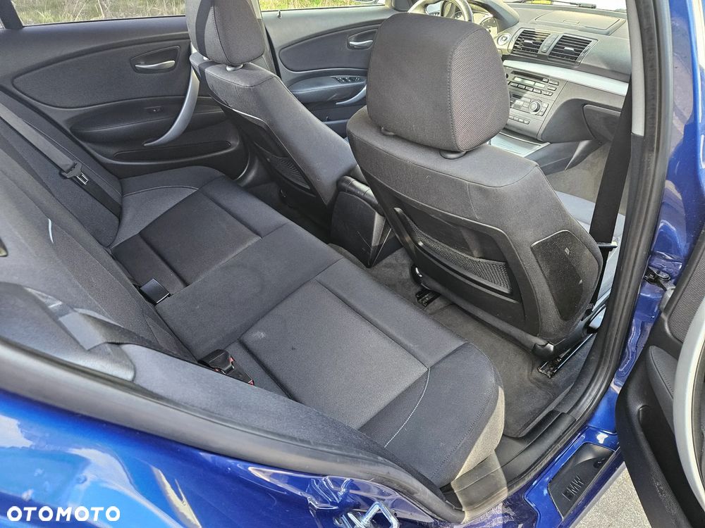 BMW Seria 1 118i - 15