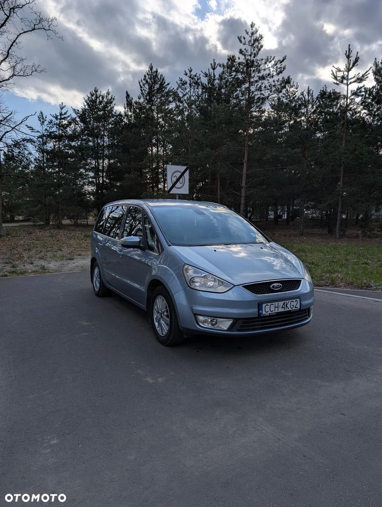 Ford Galaxy 2.0 Ghia - 2