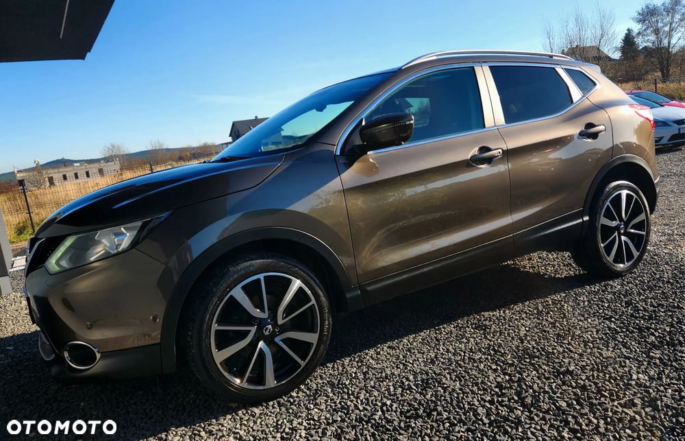 Nissan Qashqai 1.6 DIG-T Tekna - 24