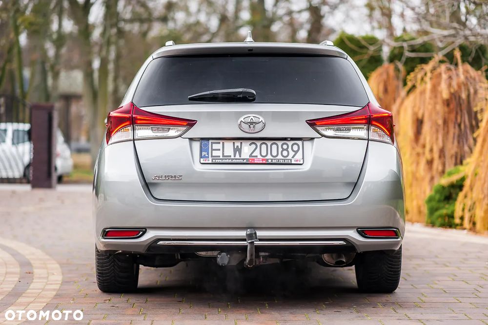 Toyota Auris 1.2 Turbo Design Edition - 6