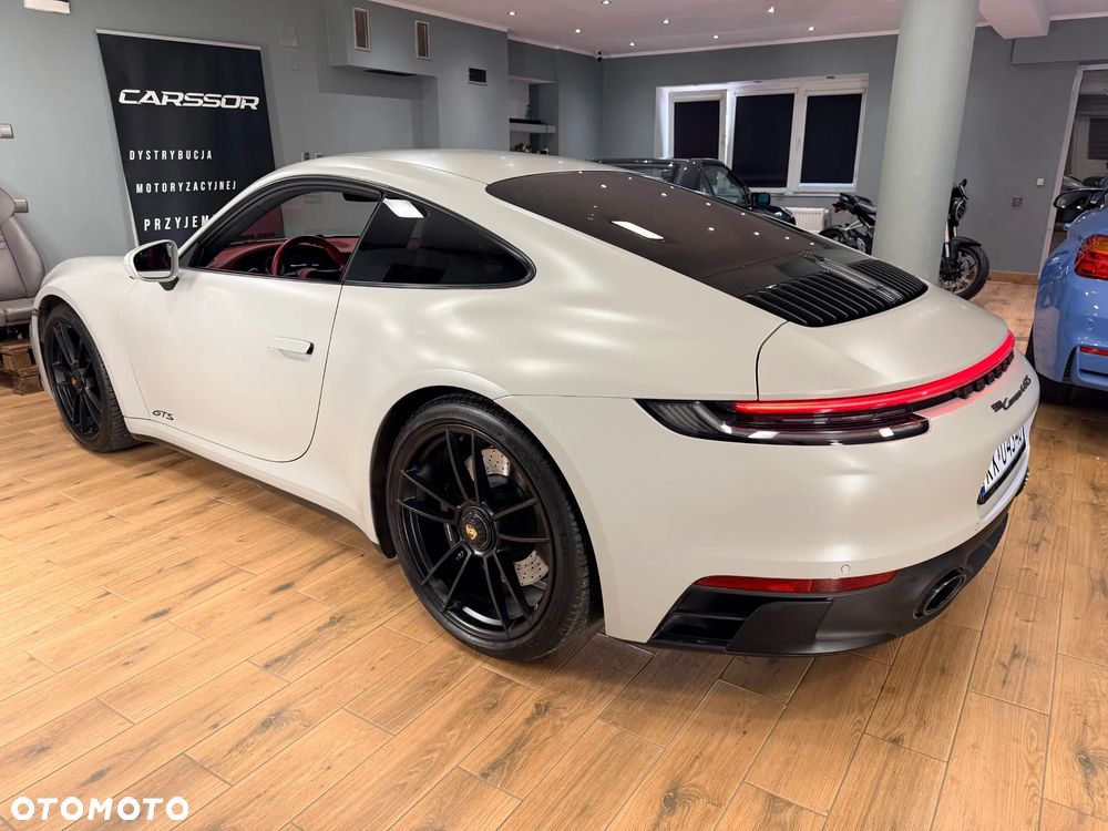 Porsche 911 - 17