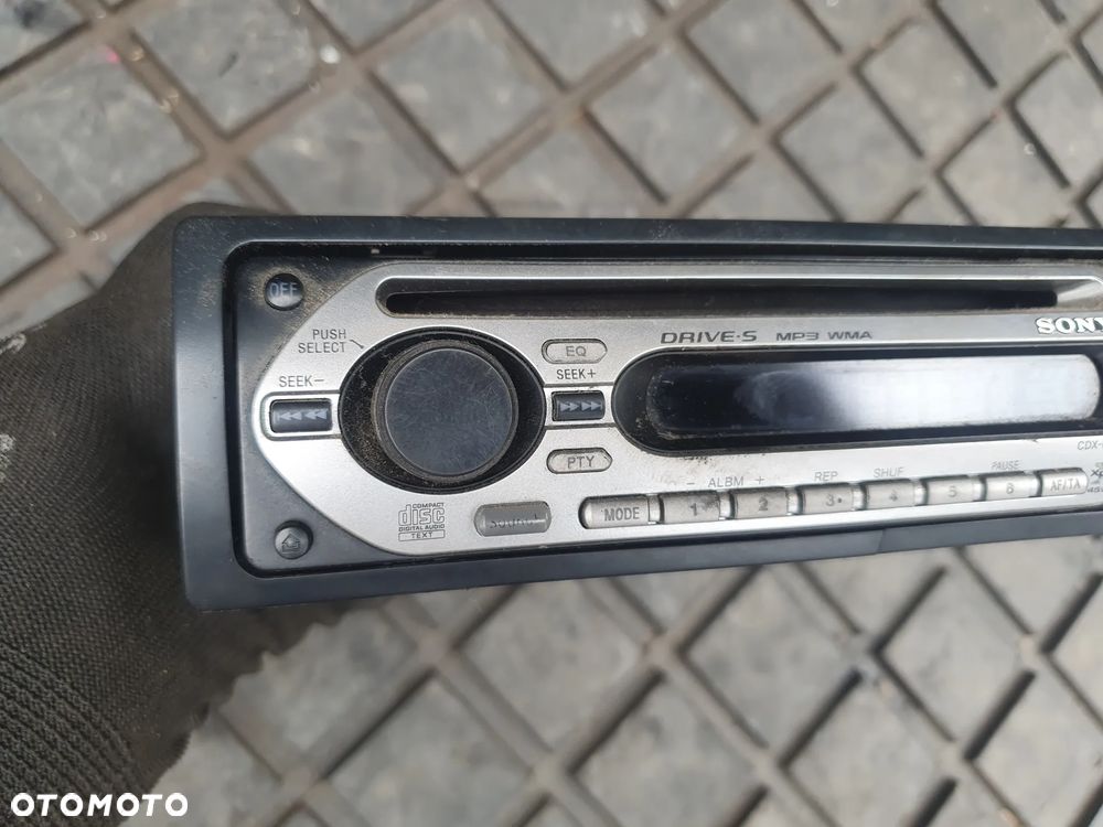 RADIO SAMOCHODOWE Sony CDX-GT20 - 2