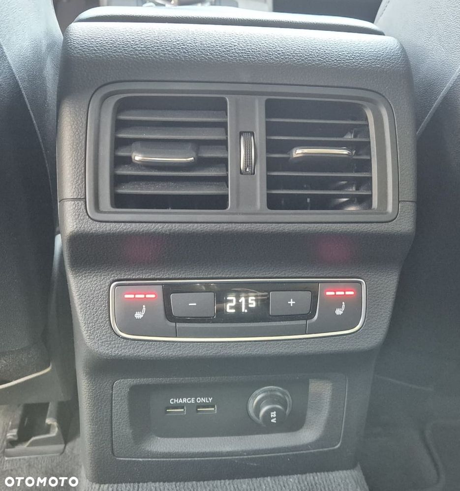 Audi Q5 55 TFSI e Quattro S Line S tronic - 16