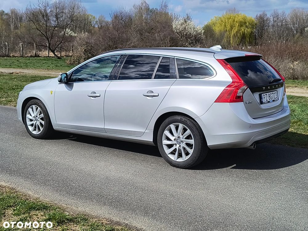 Volvo V60 D2 - 4