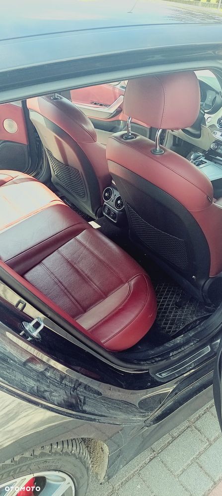 Kia Stinger 3.3 T-GDI V6 GT AWD - 14