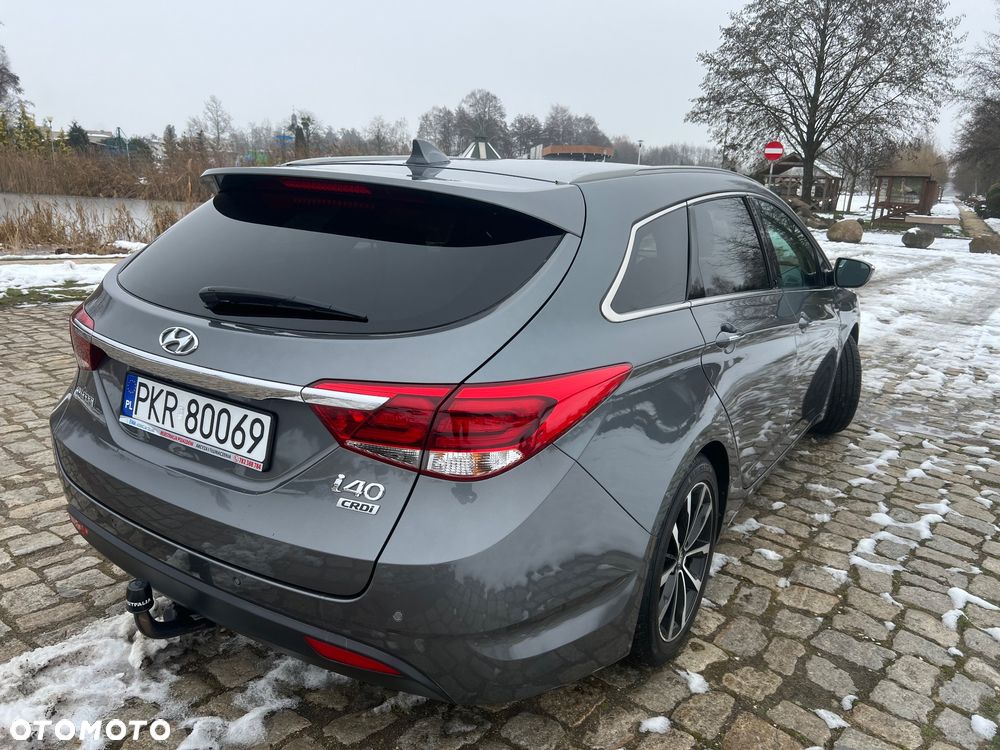 Hyundai i40 Kombi blue 1.7 CRDi DCT Premium - 23