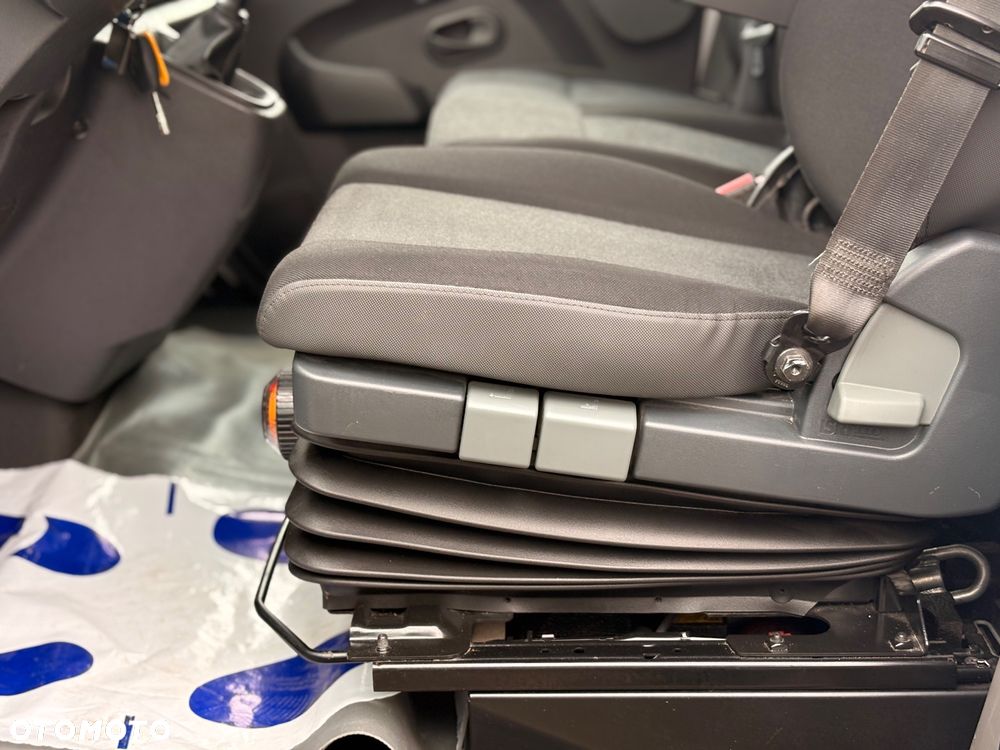 Renault Master L2H2 3.5t Pack Clim 4d - 10