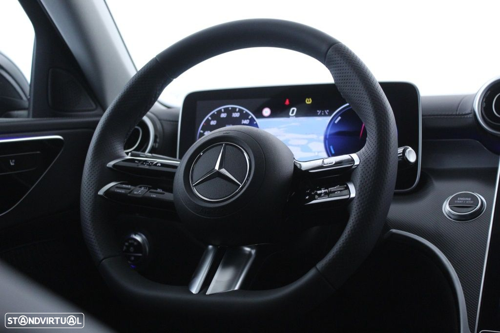 Mercedes-Benz C 300 e AMG Line - 16