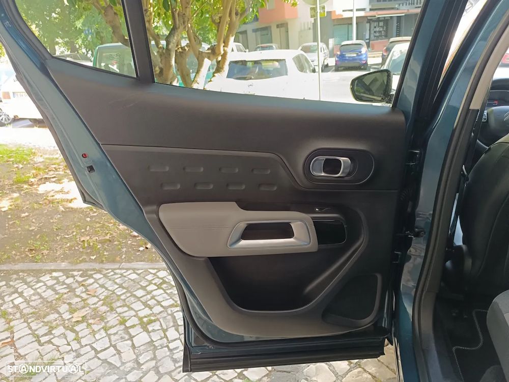 Citroën C5 Aircross 1.2 PureTech Shine EAT8 - 19