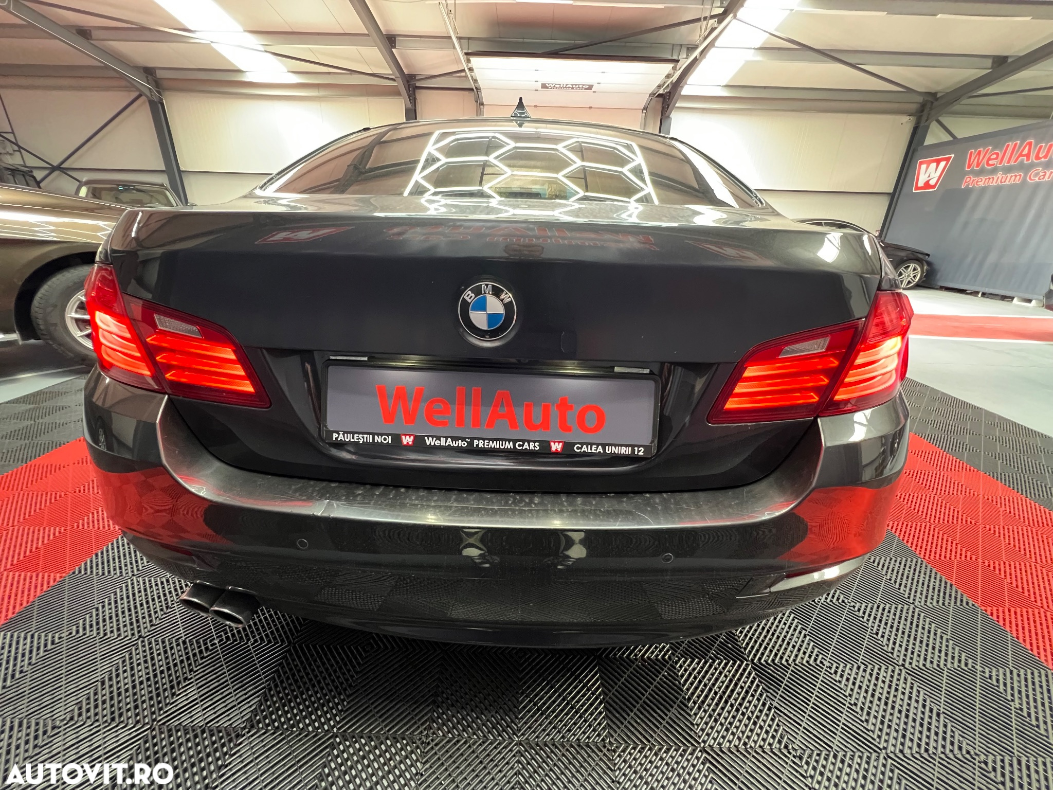 BMW Seria 5 520d - 6