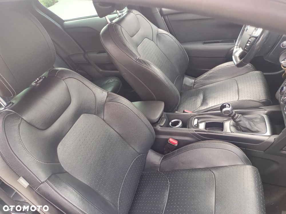 Citroën DS4 2.0 HDi SportChic - 11
