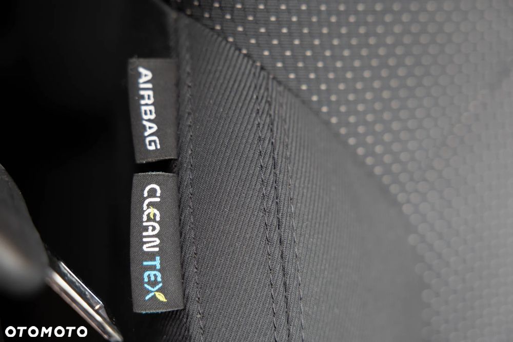 Kia Carens 1.7 CRDi XL 7os - 10