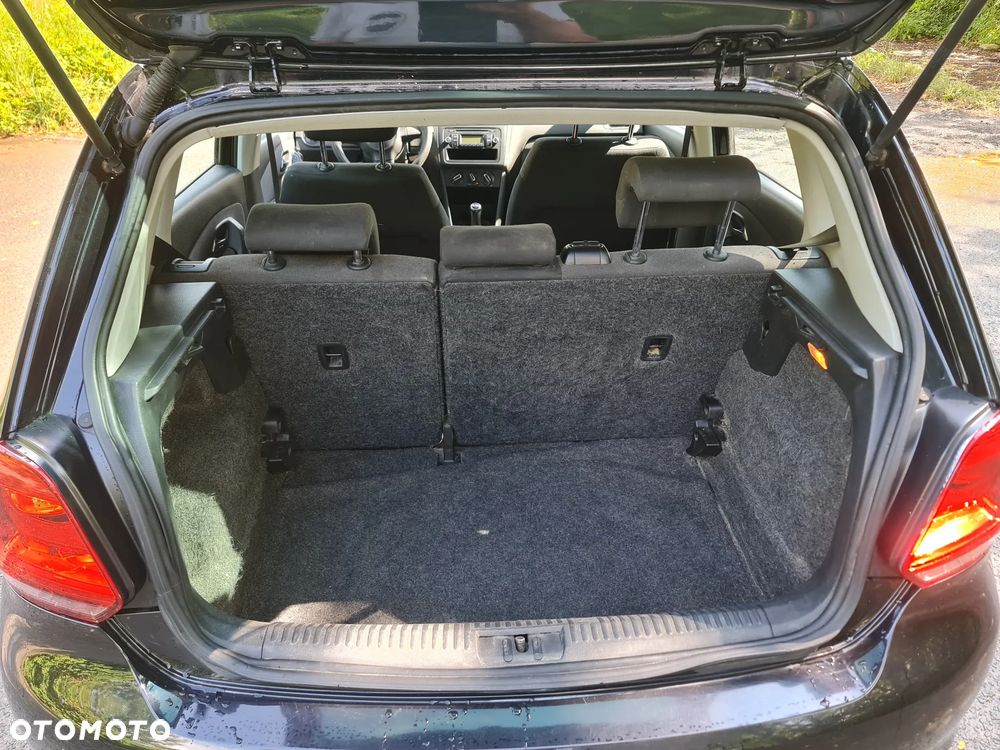 Volkswagen Polo 1.4 16V Highline - 8