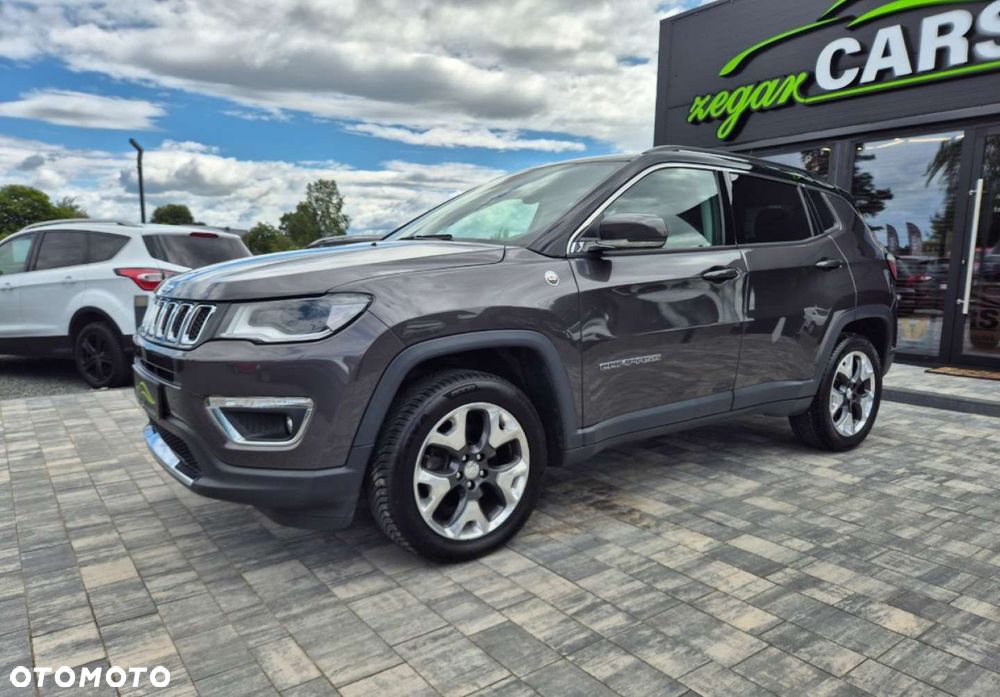 Jeep Compass - 28