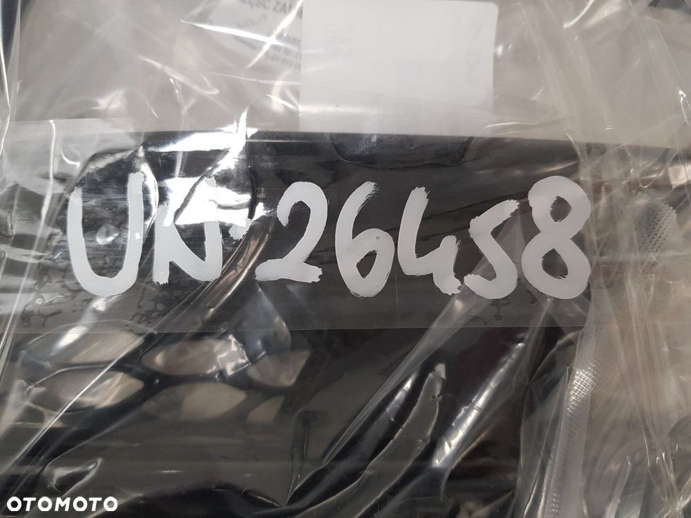 KIA CEED III 3 18-22  KRATKA ZDERZAKA PRAWA PRZÓD PRZEDNIA 86564J7010  86564J7010 - 7