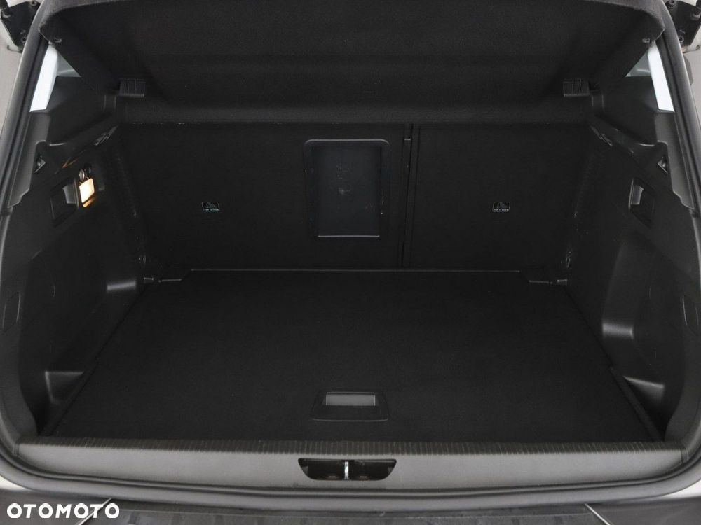 Opel Grandland X 1.2 T GPF Design Line S&S - 21