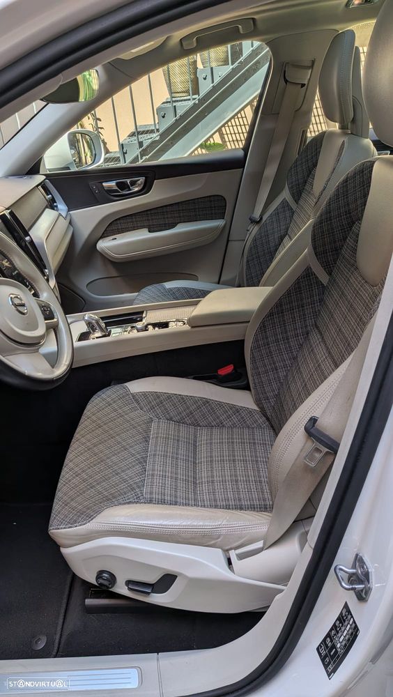 Volvo XC 60 - 6