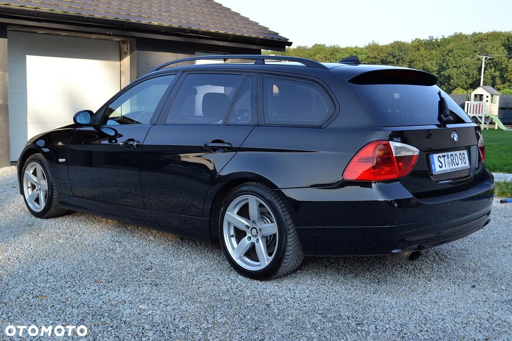 BMW Seria 3 320d DPF - 4