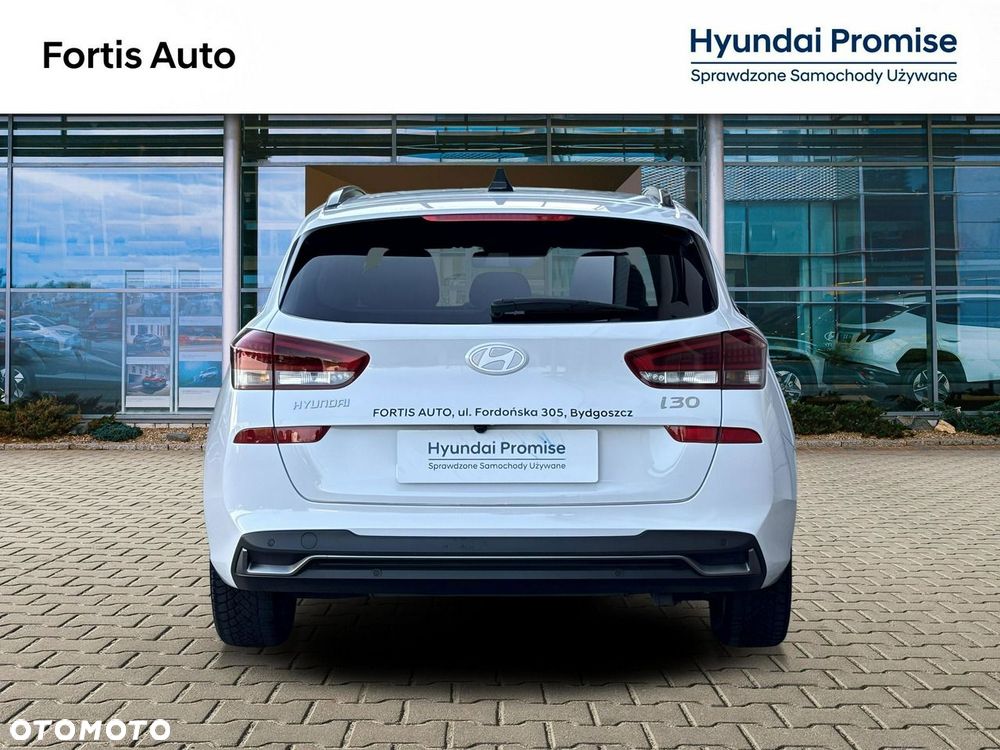 Hyundai i30 1.5 T-GDI 48V Smart - 4