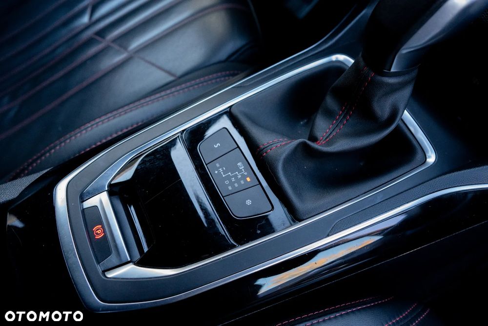 Peugeot 308 SW BlueHDi 150 Automatik Stop & Start Allure - 11