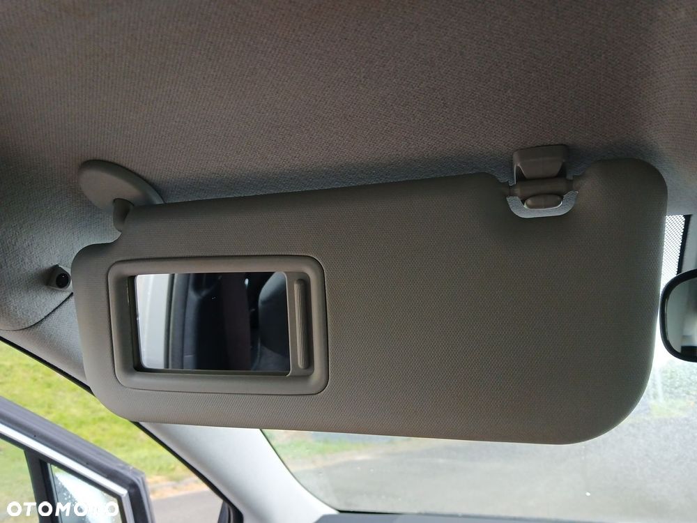 Toyota Corolla 1.8 Hybrid Comfort - 38