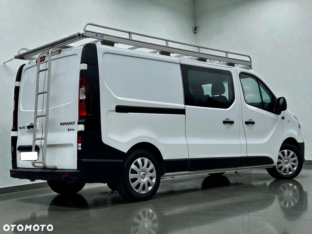 Renault Trafic - 16