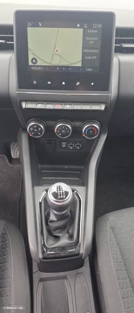 Renault Clio 1.0 TCe Evolution - 22