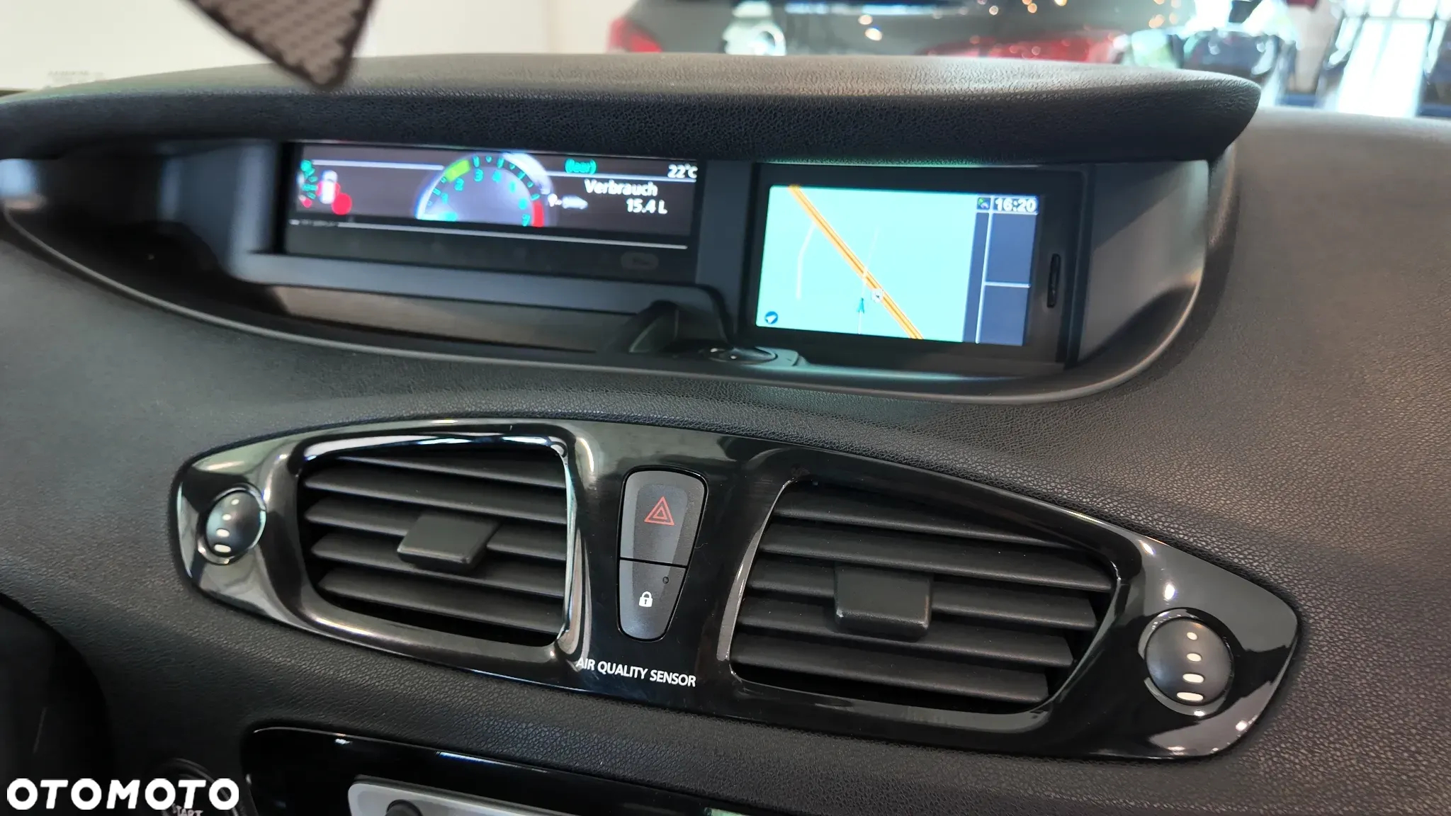 Renault Scenic 2.0 16V 140 CVT Bose Edition - 37