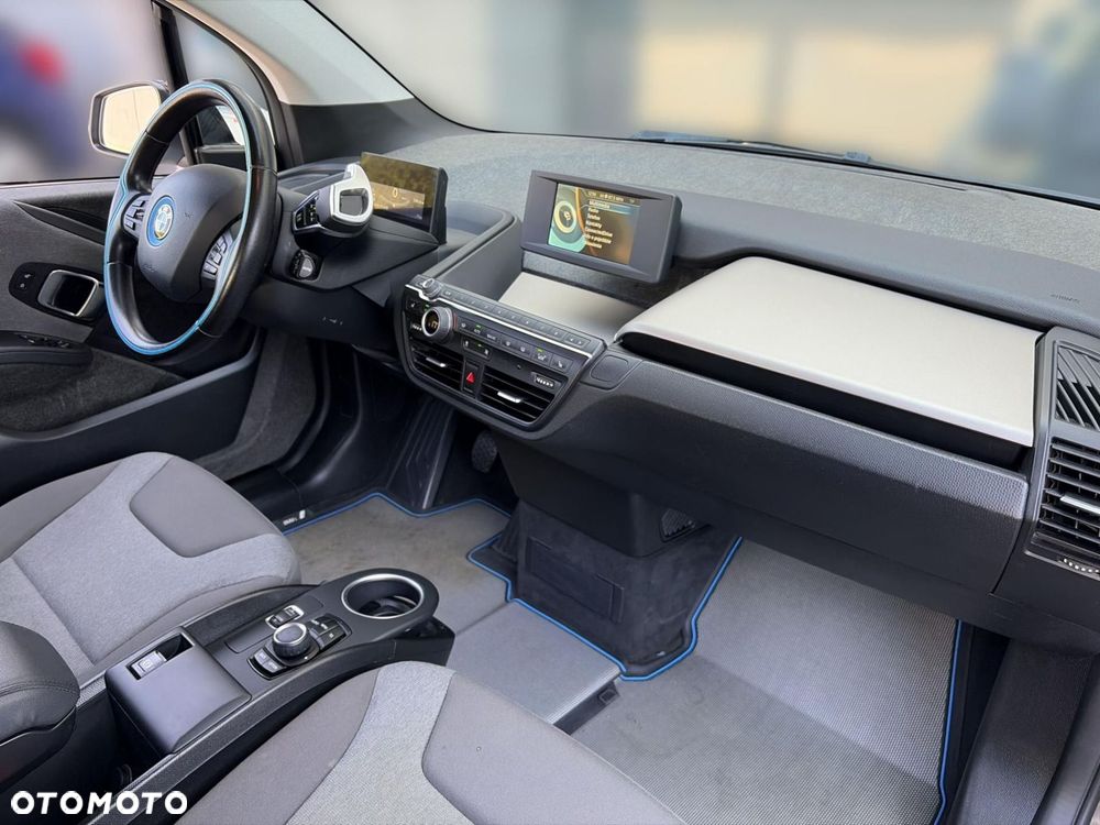 BMW i3 - 7