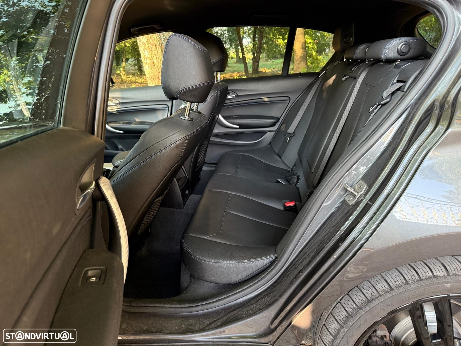 BMW 118 d Aut. M Sport - 26