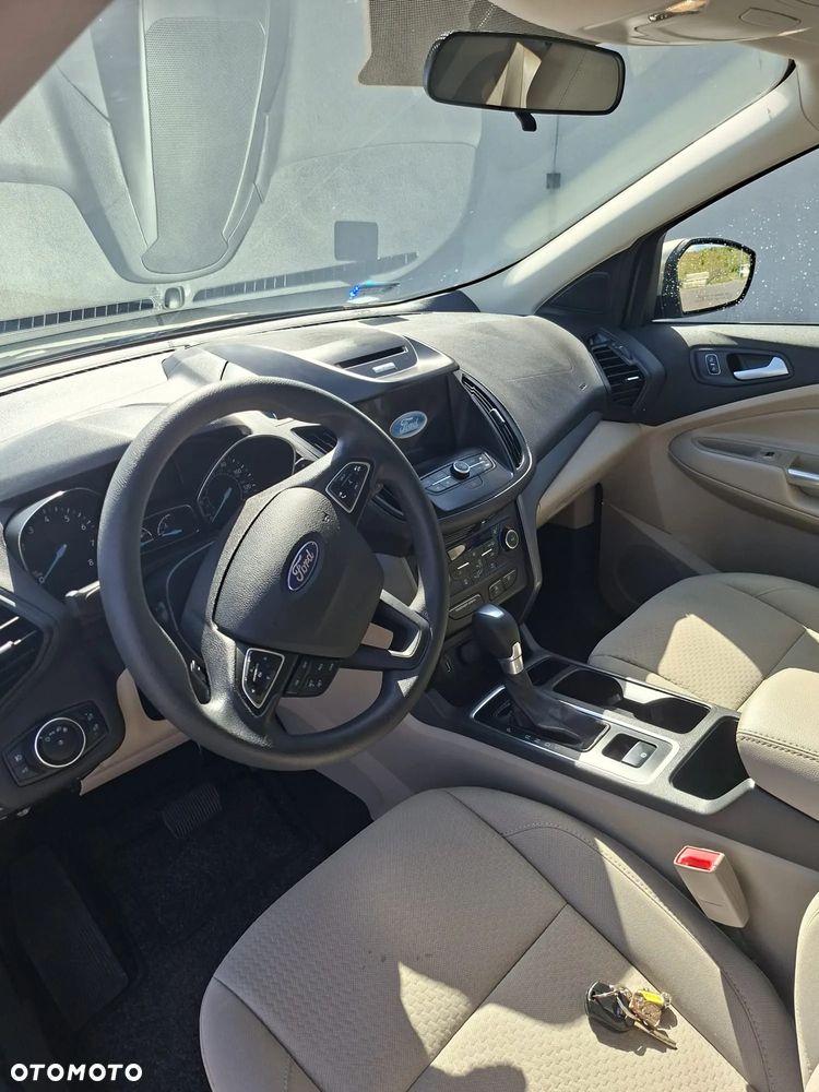 Ford Escape - 9