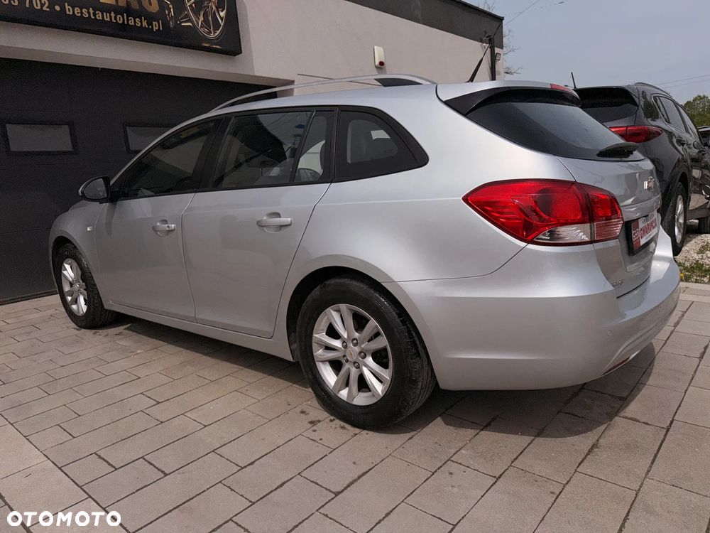 Chevrolet Cruze 1.4 T LT+ - 19