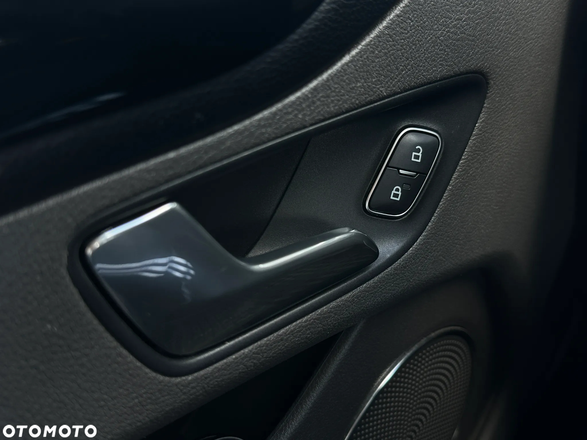 Ford Tourneo Custom 2.0 EcoBlue L1 Titanium SelectShift - 20
