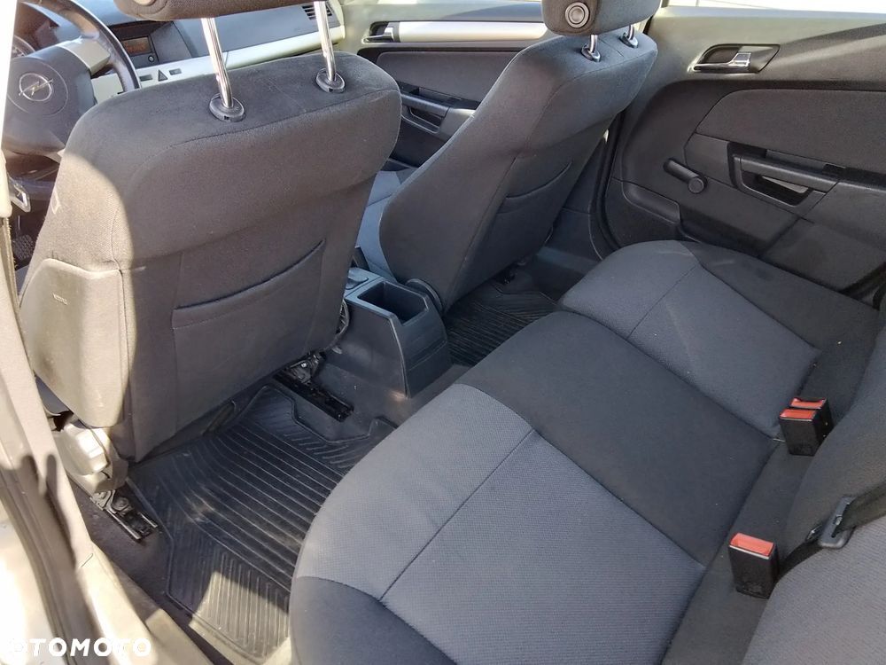 Opel Astra - 6