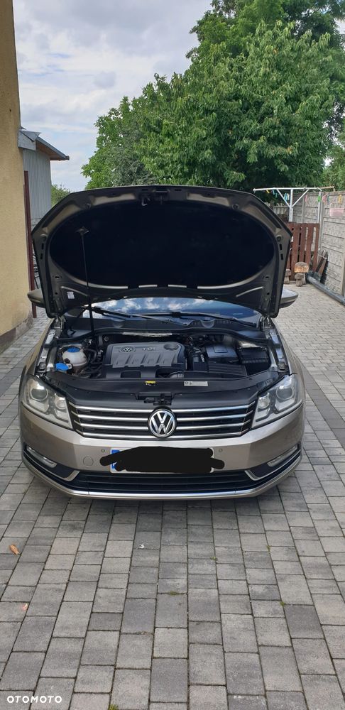 Volkswagen Passat 2.0 TDI Comfortline - 3