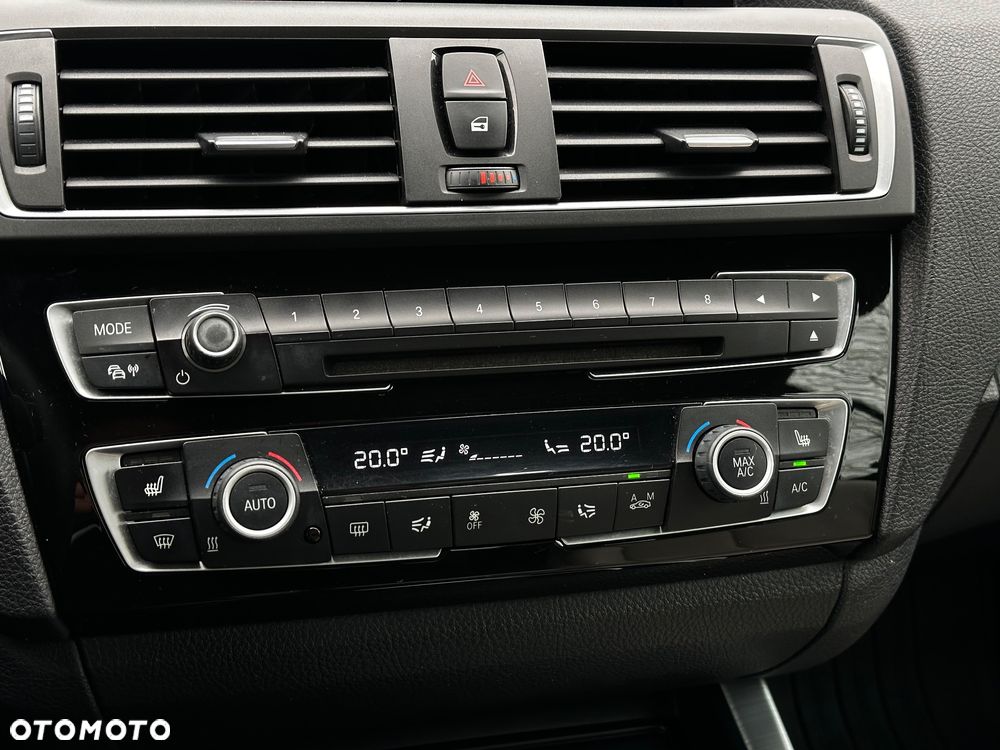 BMW Seria 2 225d Luxury Line - 21