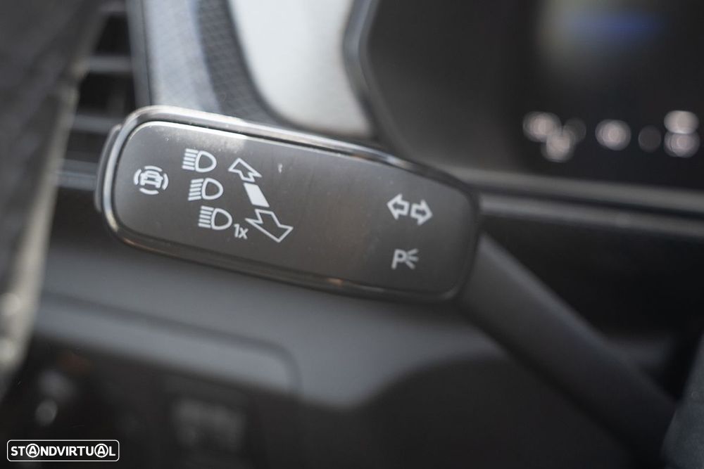 VW T-Cross 1.0 TSI Urban - 8
