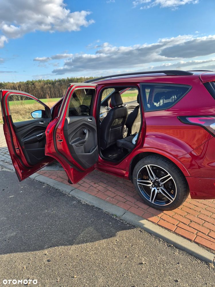 Ford Kuga 2.0 TDCi 4x4 ST-Line - 12